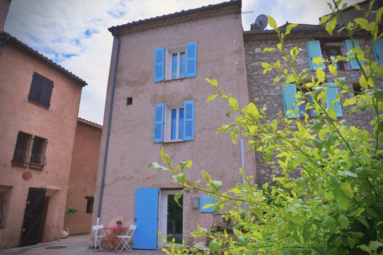 Maison De Village La Clemaline Figanieres ภายนอก รูปภาพ